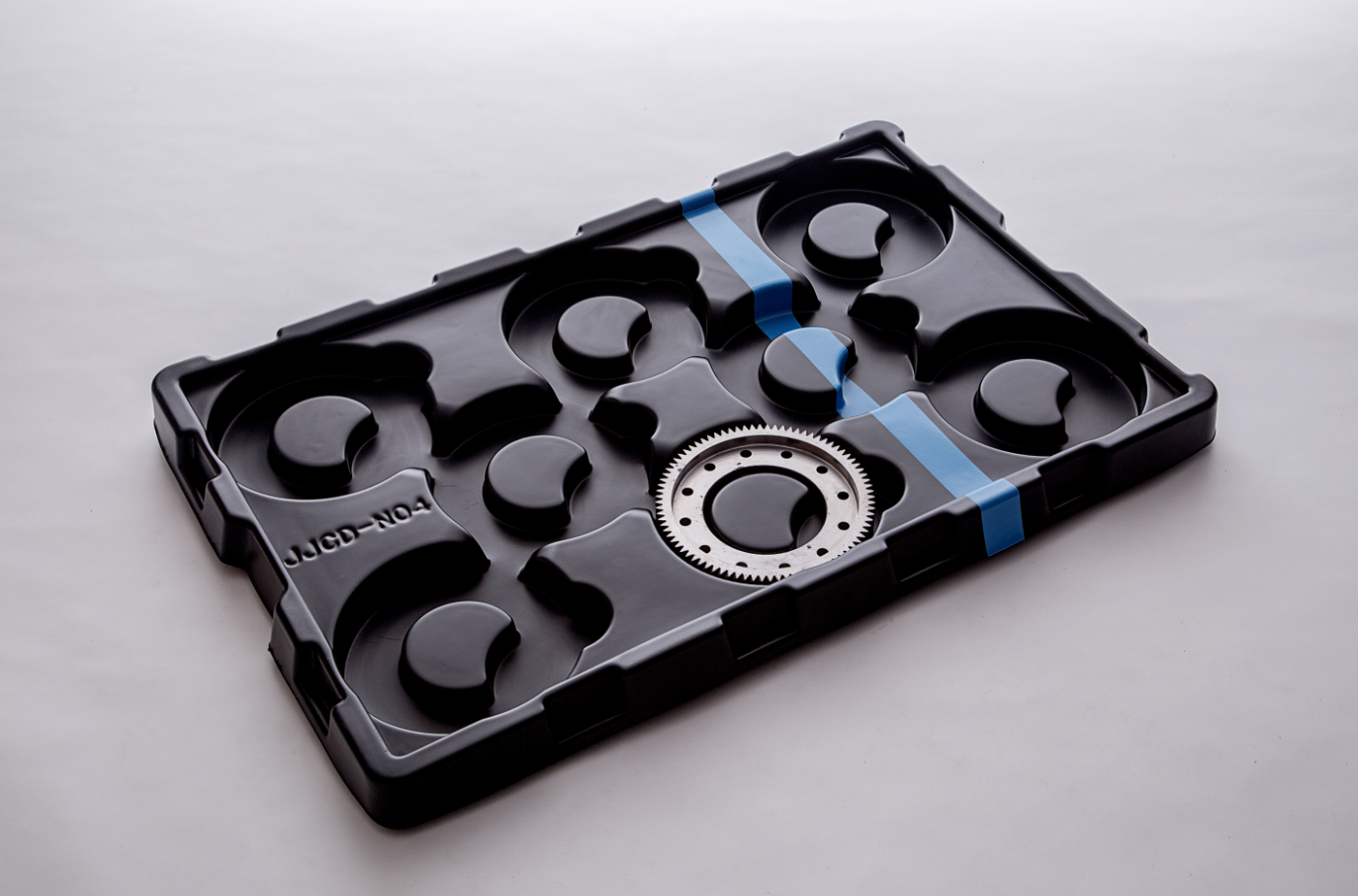 上海特碩的HDPE汽車配件托盤